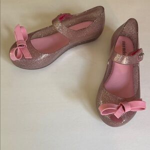 MINI MELISSA Girls 12 Glitter Pink Mary Janes w Bow, Peep Toe & Velcro Sandals